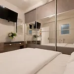 Hyper Centre Plages Et La Croisette A Pied Appartement